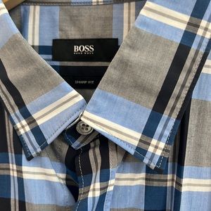 Boss sharp fit button down long sleeve mens shirt never worn